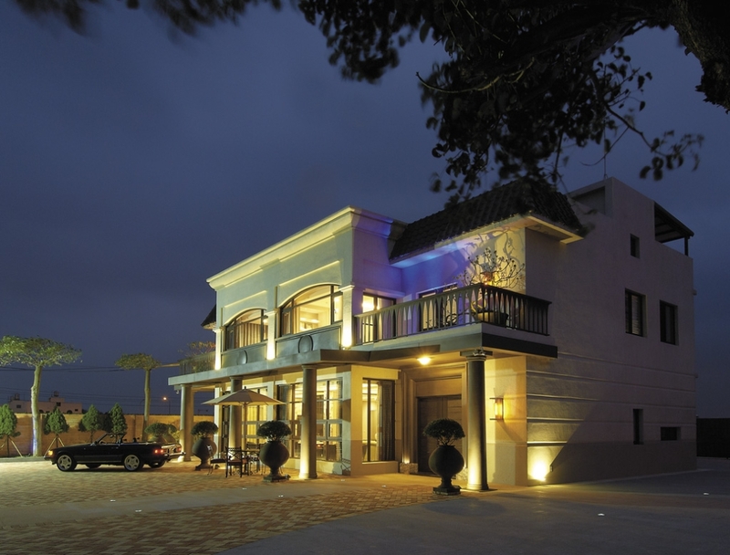 2-storey-house-interior-design-Hanoi1