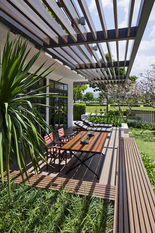 Immerse yourself in the design of a 3-storey garden villa - Mr. Trung